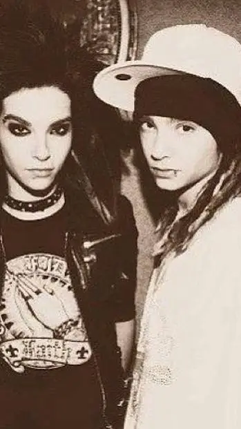 ai character: TOKIO HOTEL background