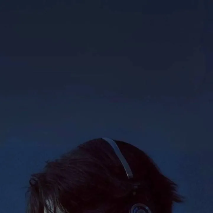 chat with ai character: Sim jake