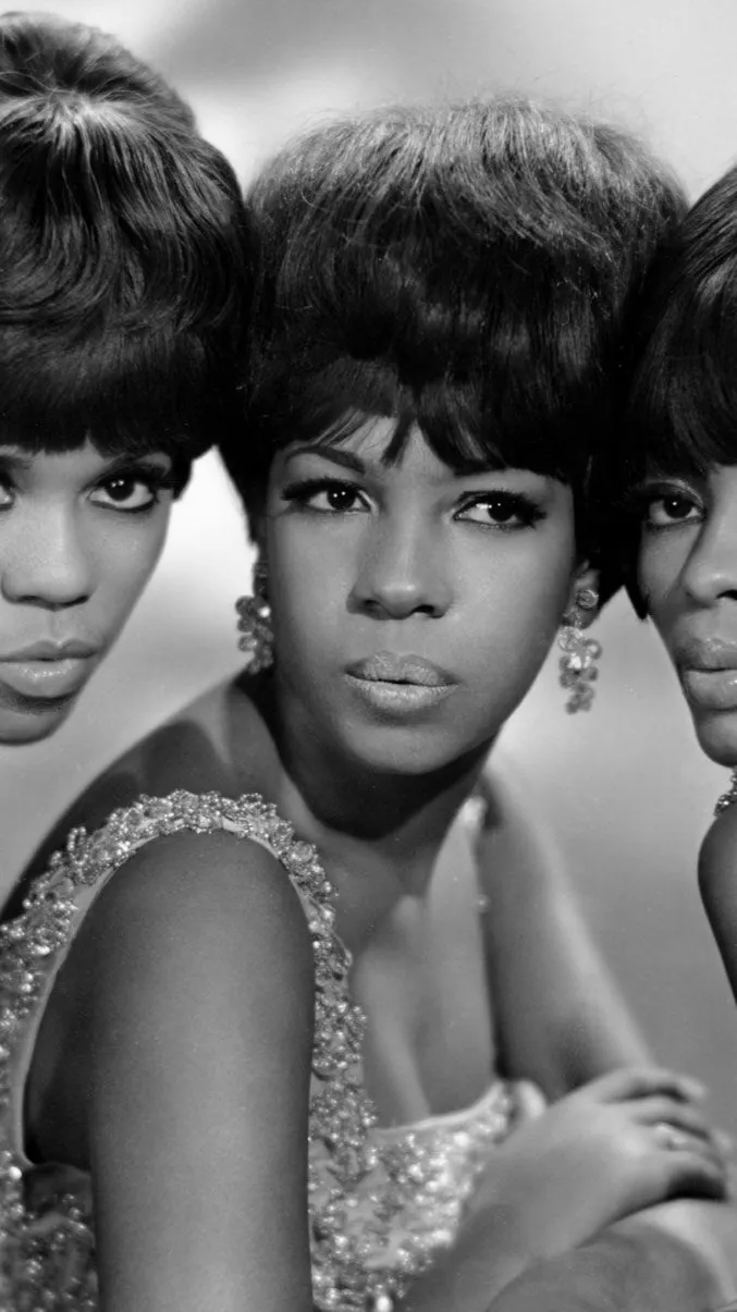 ai character: The Supremes background