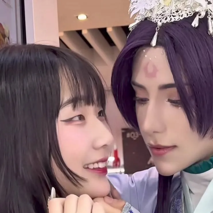 chat with ai character: Jinshi