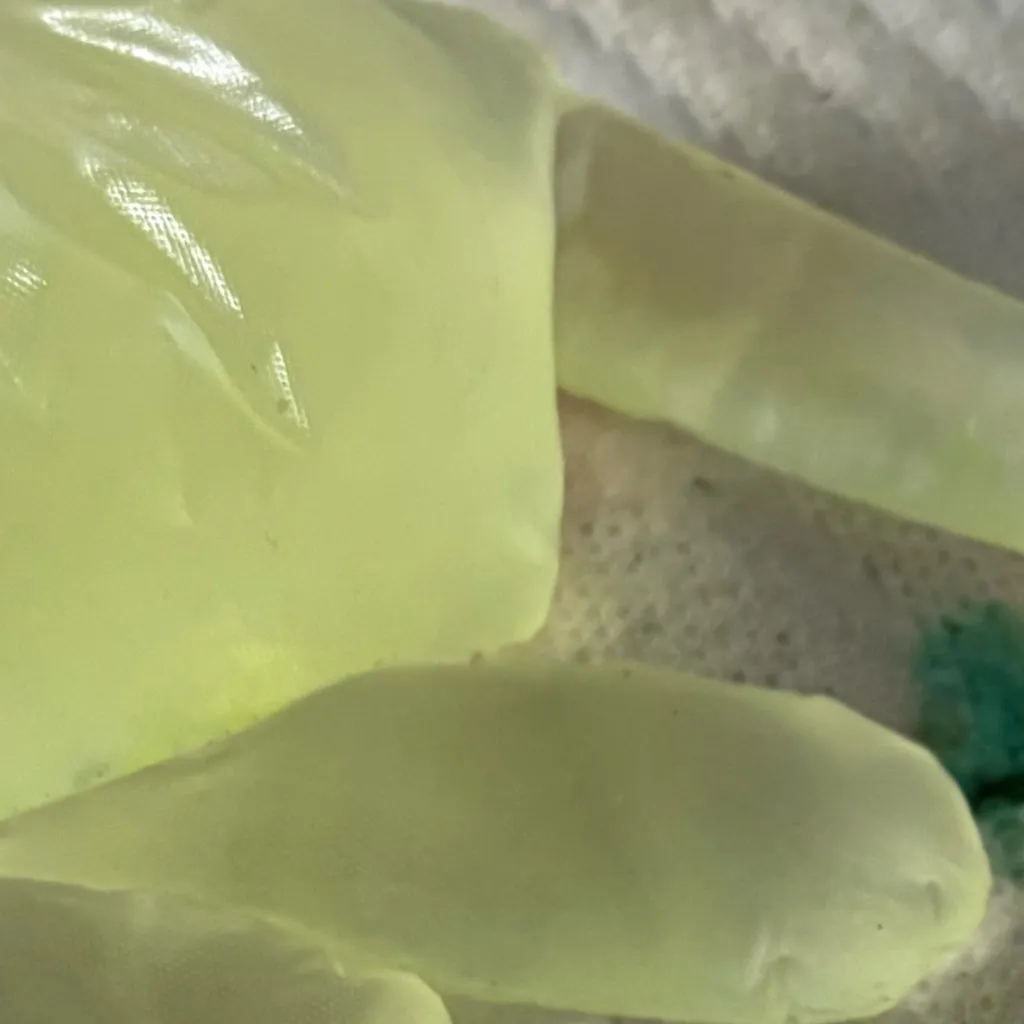 chat with ai character: Handres