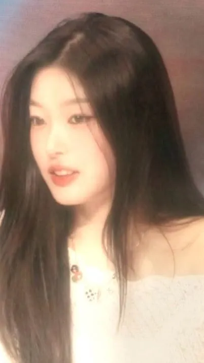 Talkie AI - Chat with Jeong yoonchae