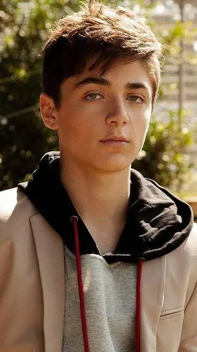 ai character: Billy Batson background