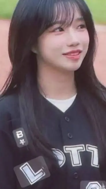 ai character: jo Yuri  background