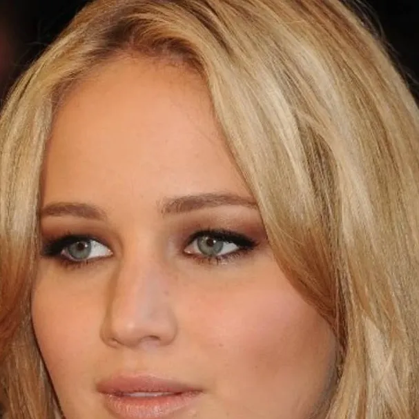 chat with ai character: Amy