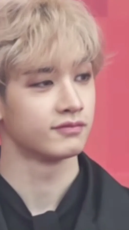 ai character: Bangchan  background