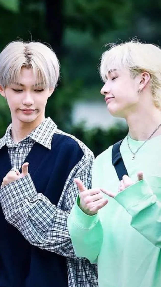 ai character: Chanlix background