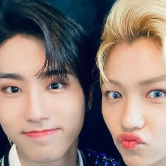 chat with ai character: Jinlix