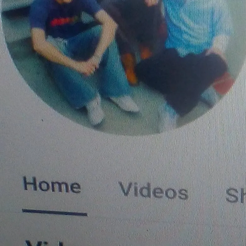 chat with ai character: sturniolo triplets