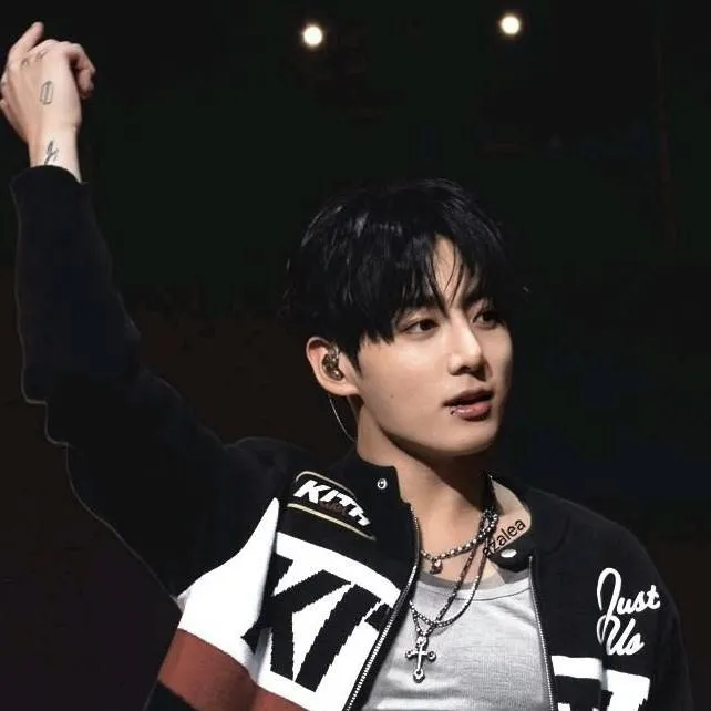 chat with ai character: Jungkook 