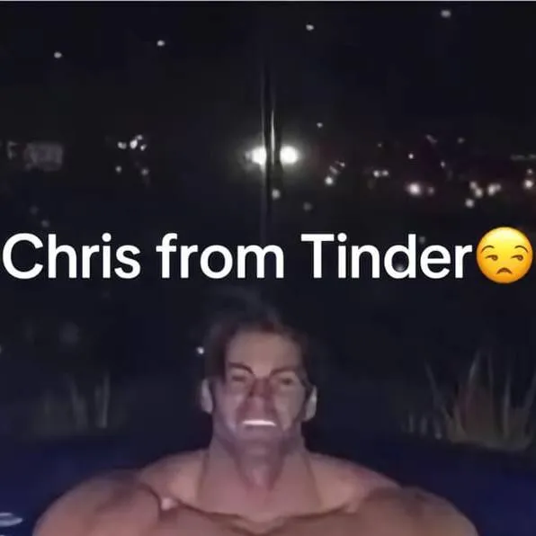 chat with ai character: Chris 