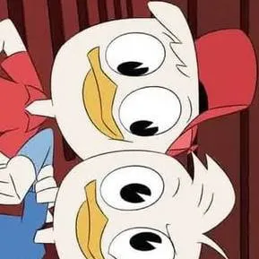 chat with ai character: Hugo, Paco y Luis 