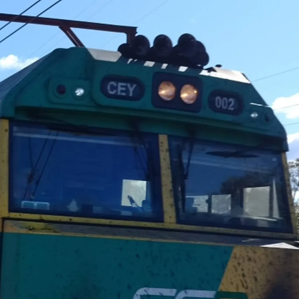 chat with ai character: SSR CEY class 