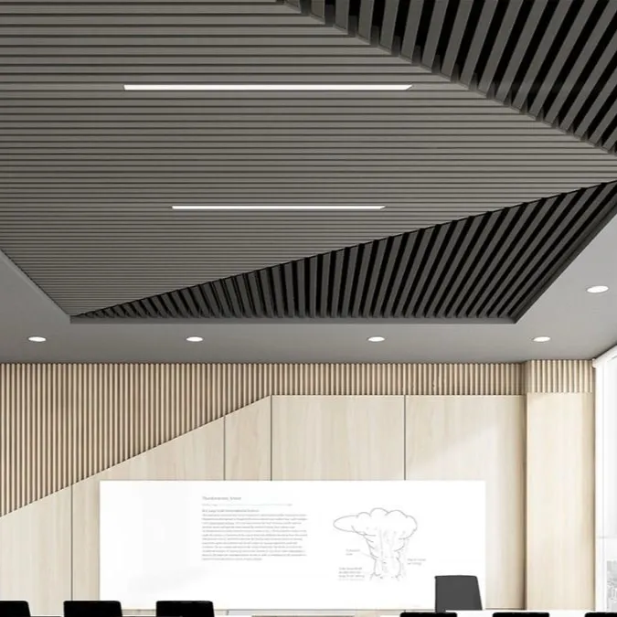 chat with ai character: Aurelia (you)