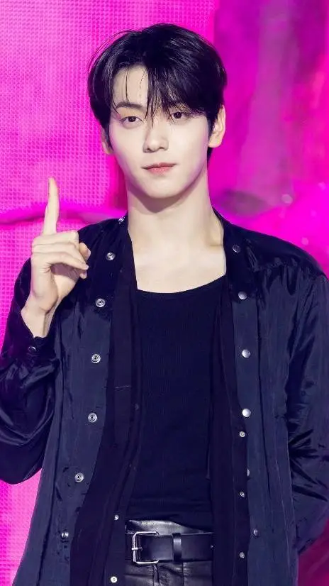 ai character: Soobin background