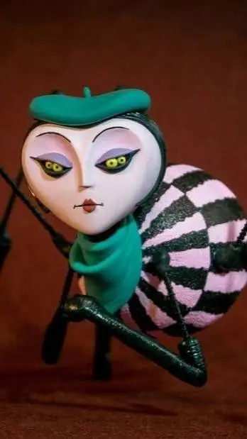 ai character: Miss Spider background