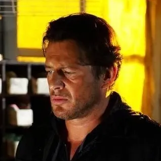 chat with ai character: Costas Mandylor 