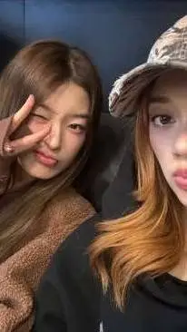 ai character: MeiChae background