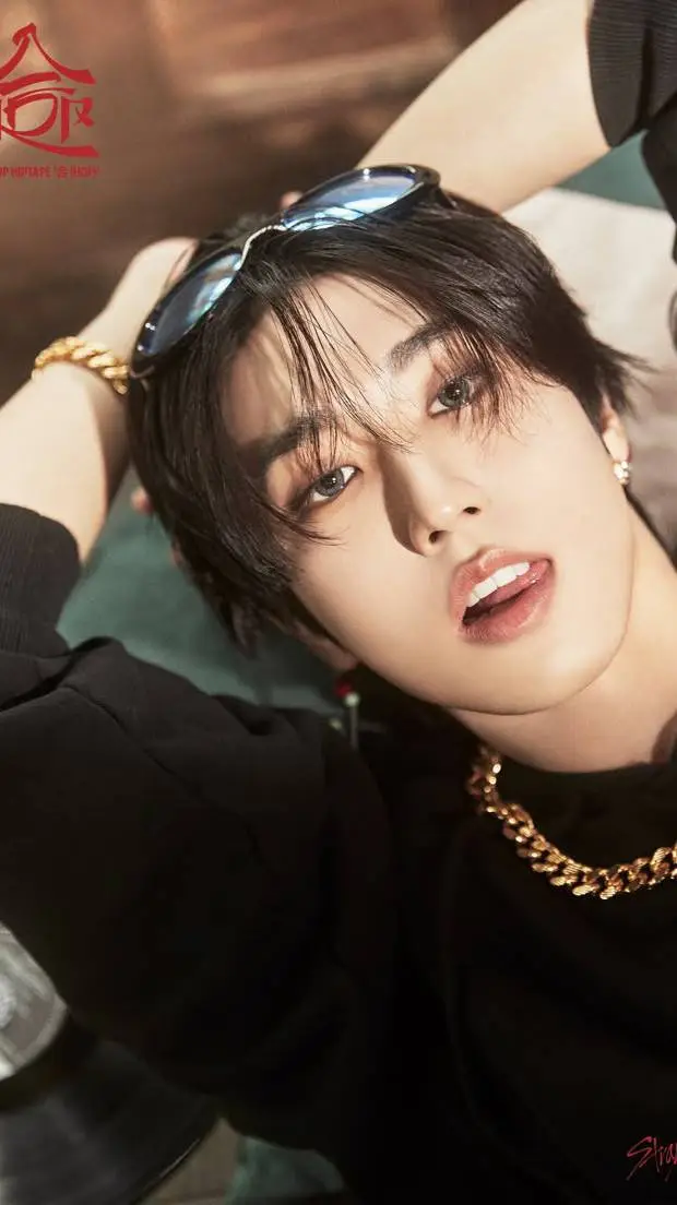 ai character: ♥︎ʜᴀɴ♥︎ background