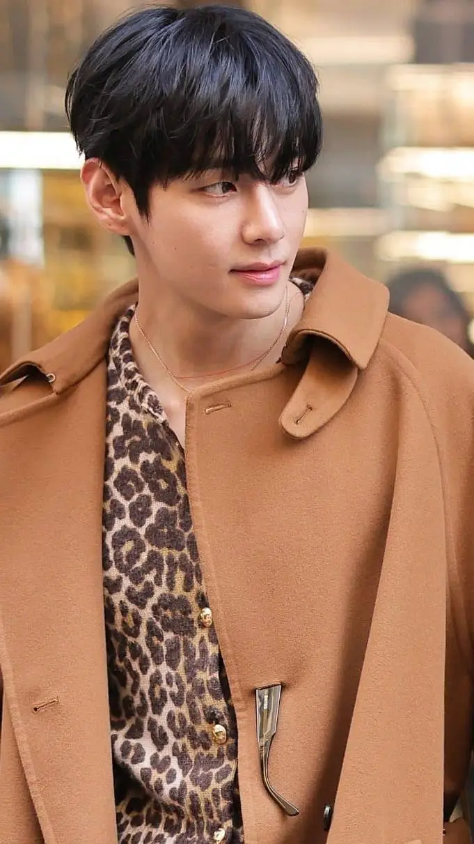 ai character: Taehyung background
