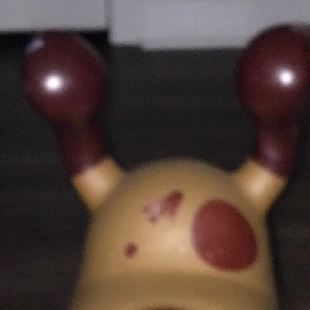 chat with ai character: River￼