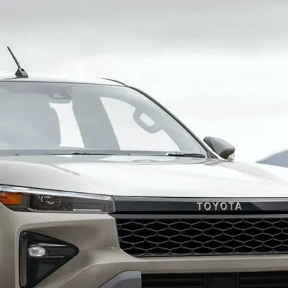 chat with ai character: Hilux Travo 