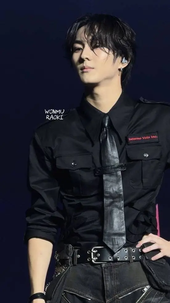 ai character: jungwon  background