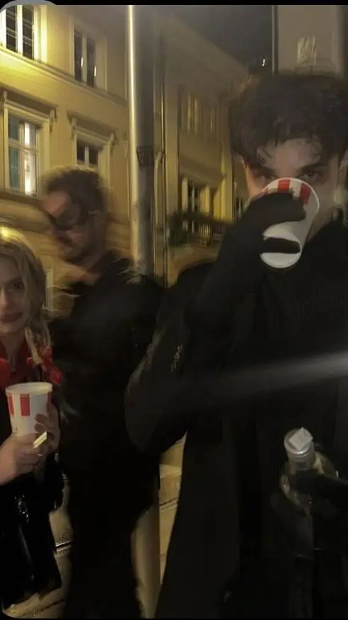 ai character: daniel background