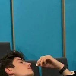 chat with ai character: domson