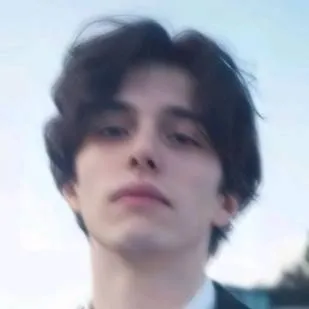 chat with ai character: William 