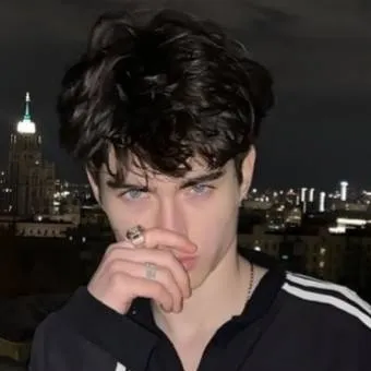 chat with ai character: brent