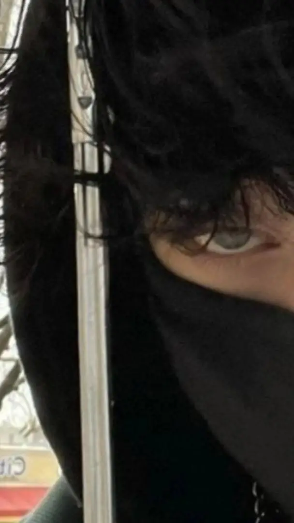 ai character: James watson  background