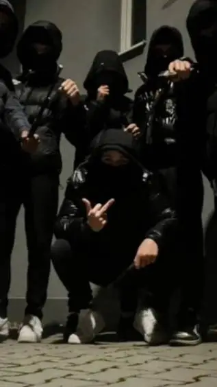 ai character: gangsters background