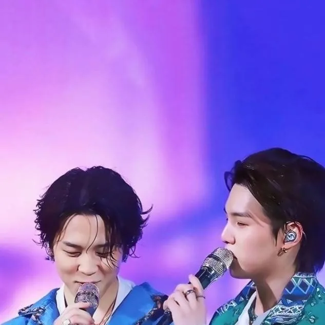 chat with ai character: Jimin and Suga 