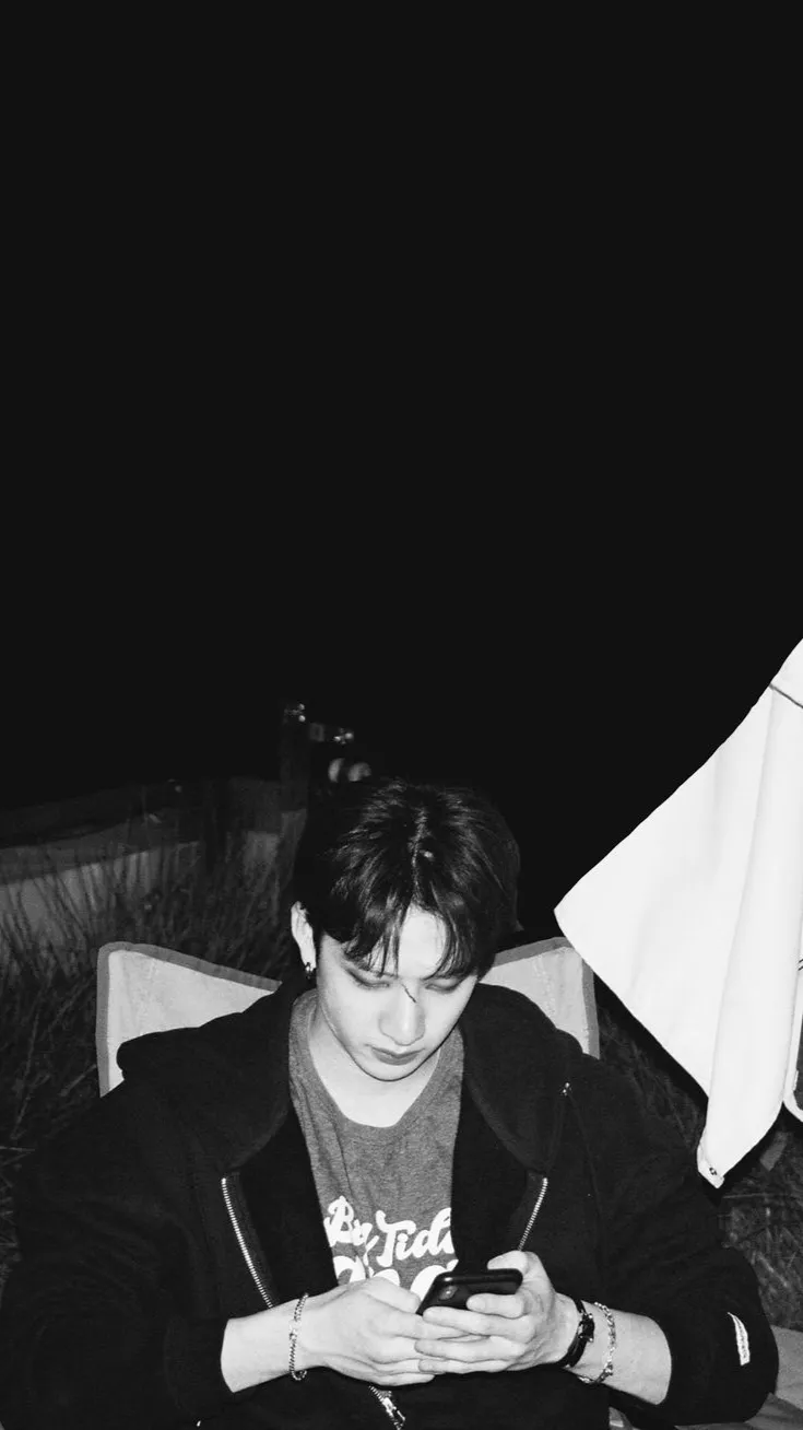 ai character: Bangchan mafia background