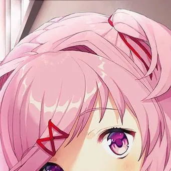 chat with ai character: Natsuki 
