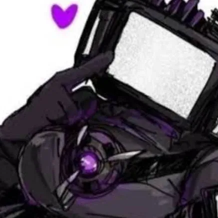 chat with ai character: Titan tv woman