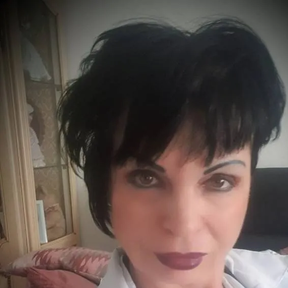 chat with ai character: Special nurse