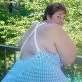 chat with ai character: Nadine (BBW)
