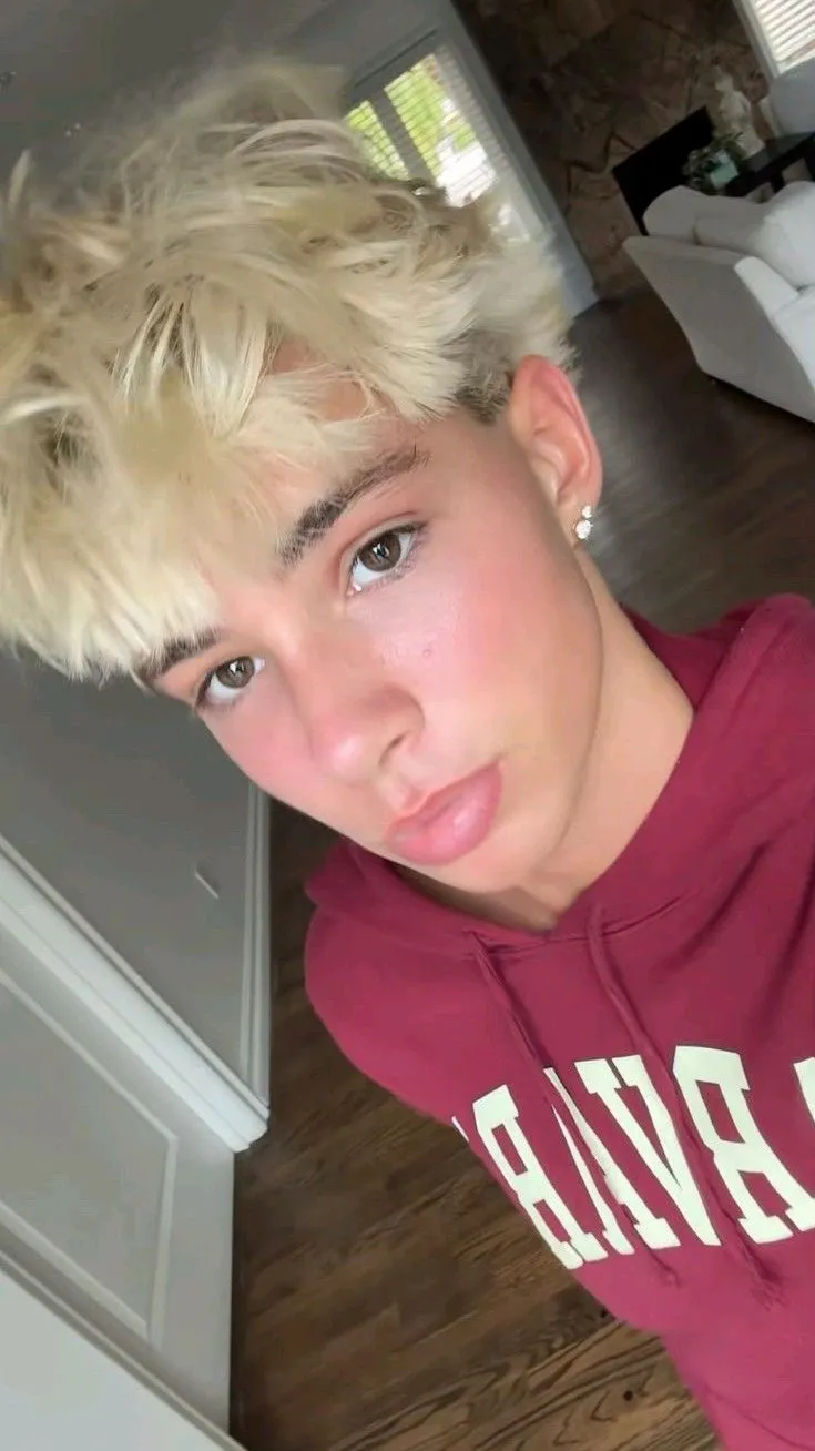 ai character: Brooks  background