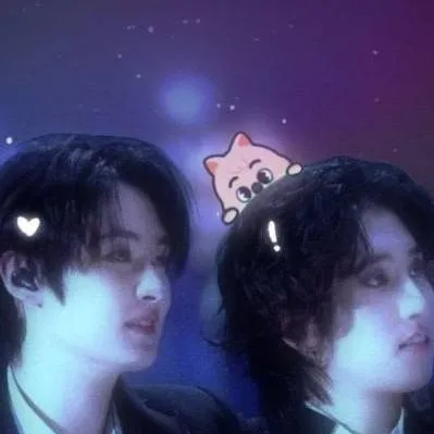 chat with ai character: Minsung 🩷