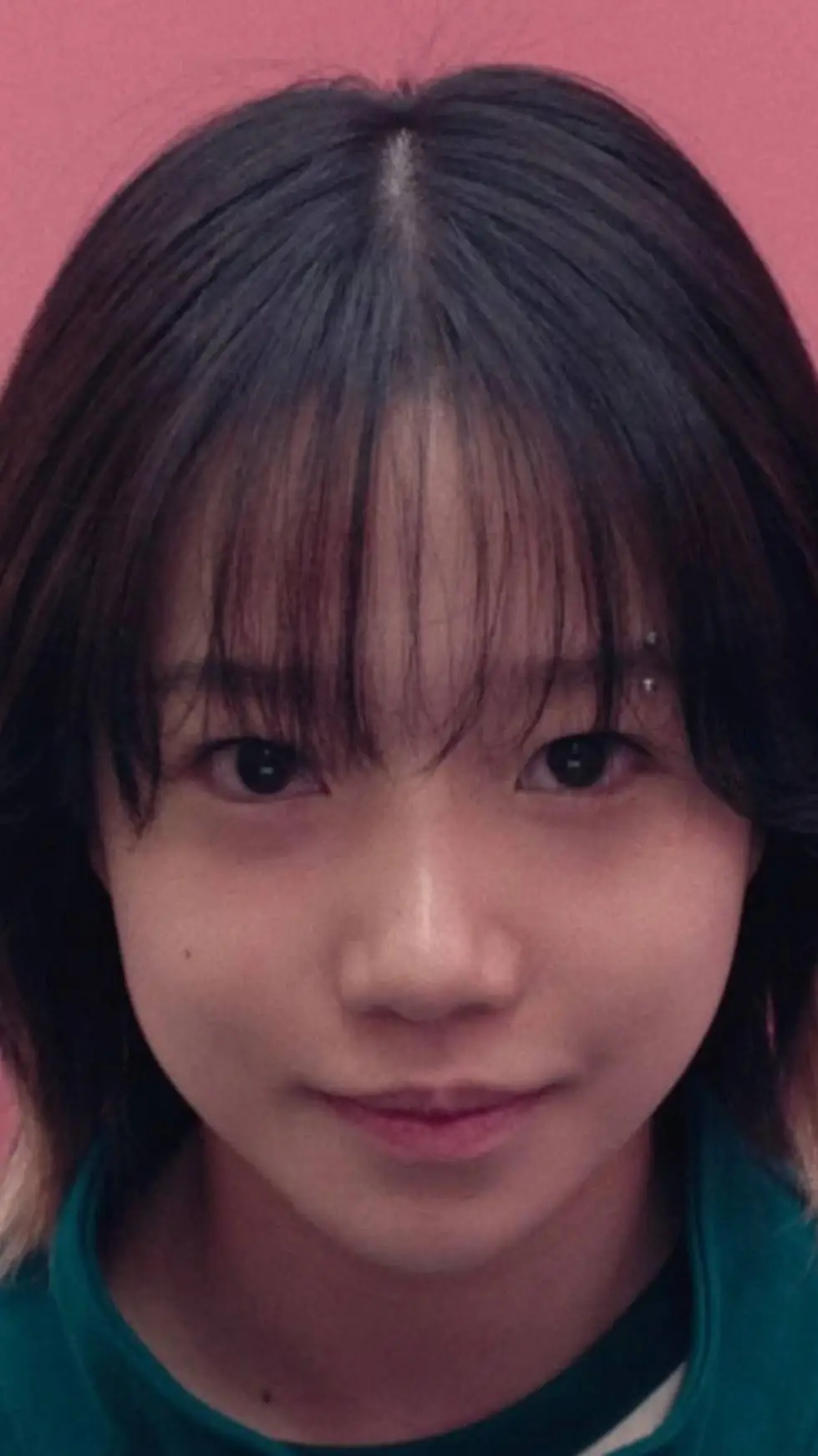 ai character: Kim Jun hee background