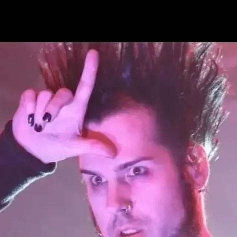 chat with ai character: Wayne Static 