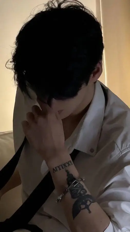 ai character: Cade background