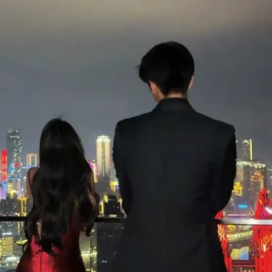 chat with ai character: Sofia