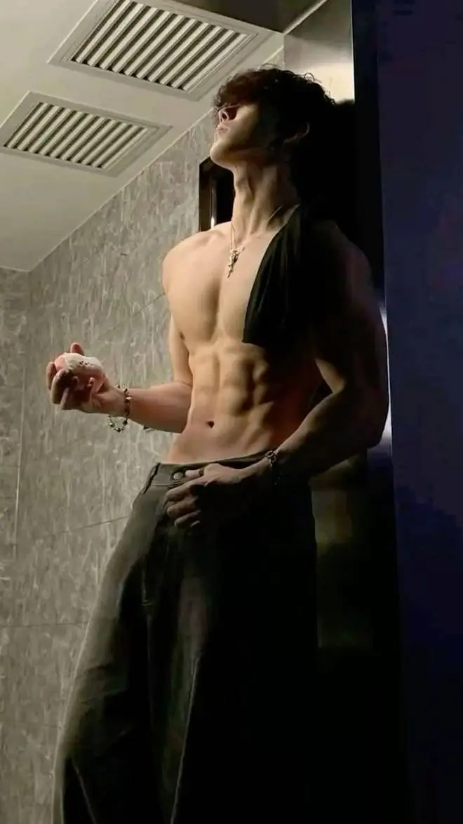 ai character: Kevin background