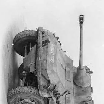chat with ai character: Sd. Kfz. 234/2