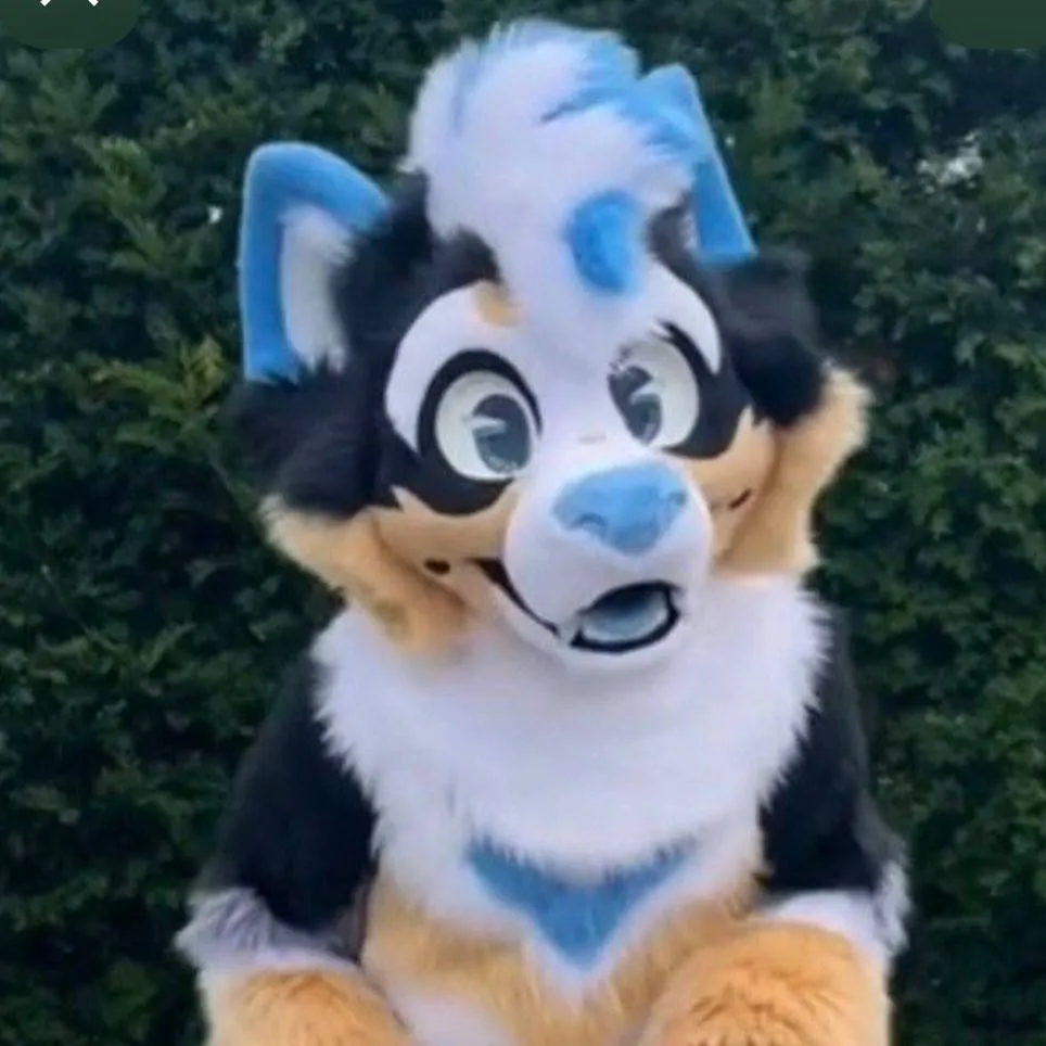 chat with ai character: furry