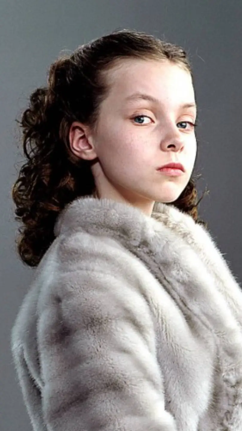 ai character: Veruca salt background