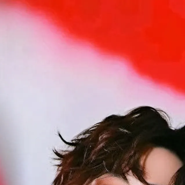 chat with ai character: Taehyung 💚